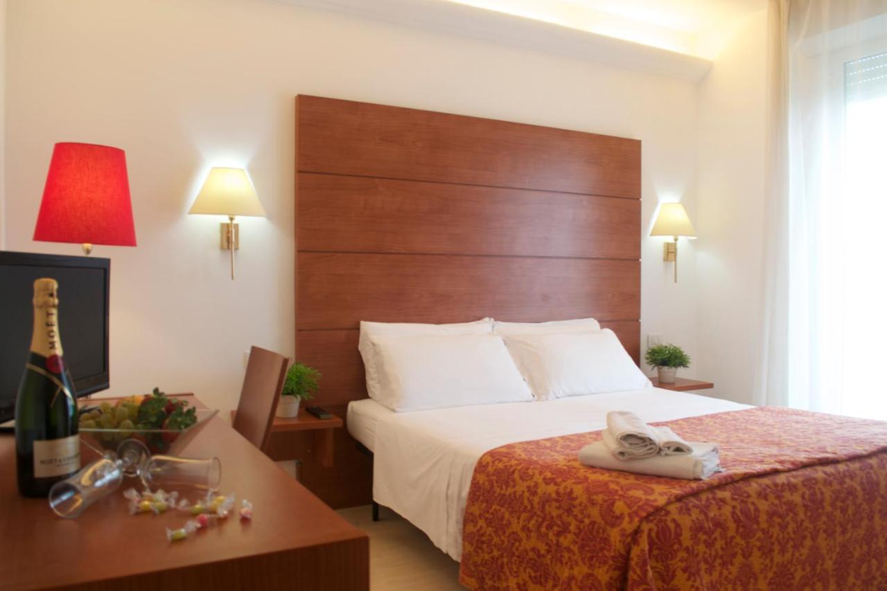 Hotel Villa Del Parco Rimini Eksteriør billede