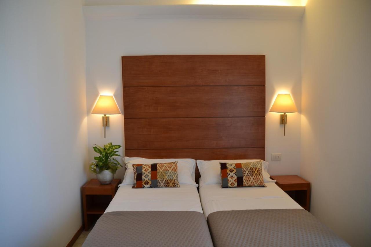 Hotel Villa Del Parco Rimini Eksteriør billede
