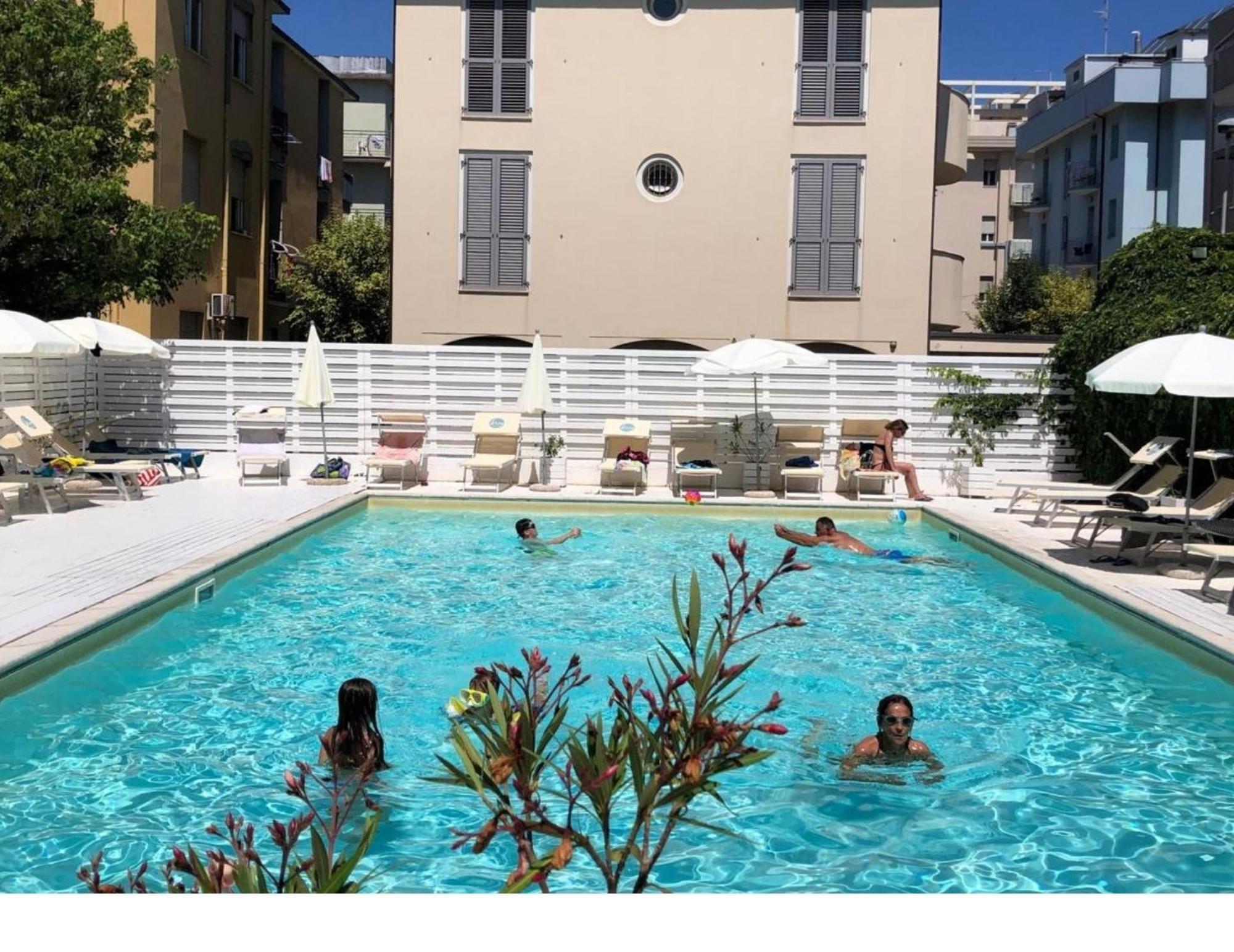 Hotel Villa Del Parco Rimini Eksteriør billede